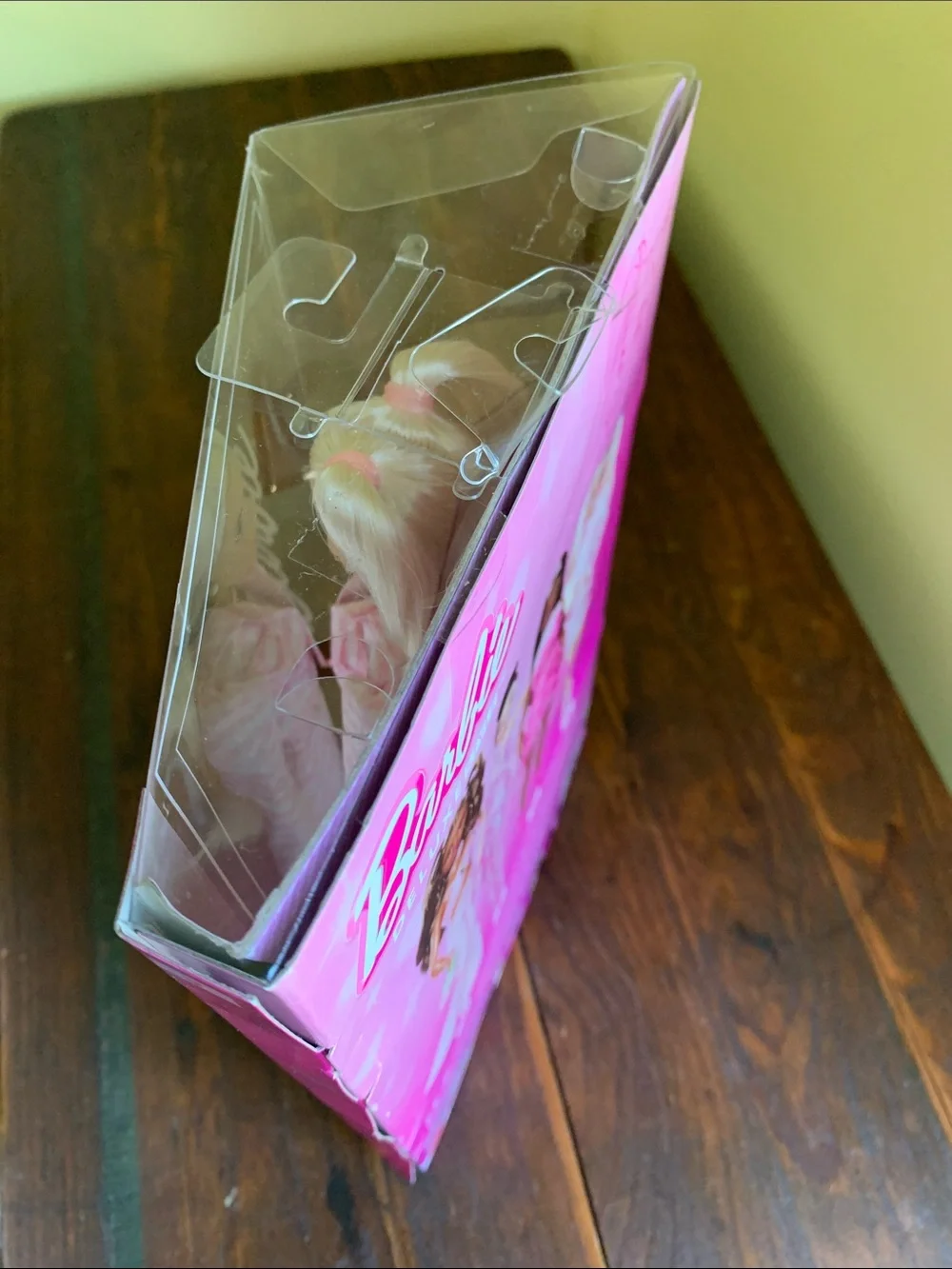 #9 Barbie Deluxe Style NIB NRFB